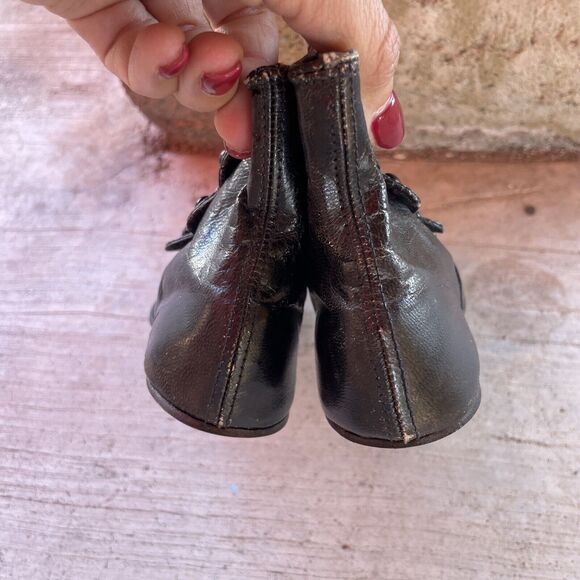 Incredible Child’s Black Leather Victorian Edwardian Button High Shoes Boots 5.5 - Picture 9 of 15